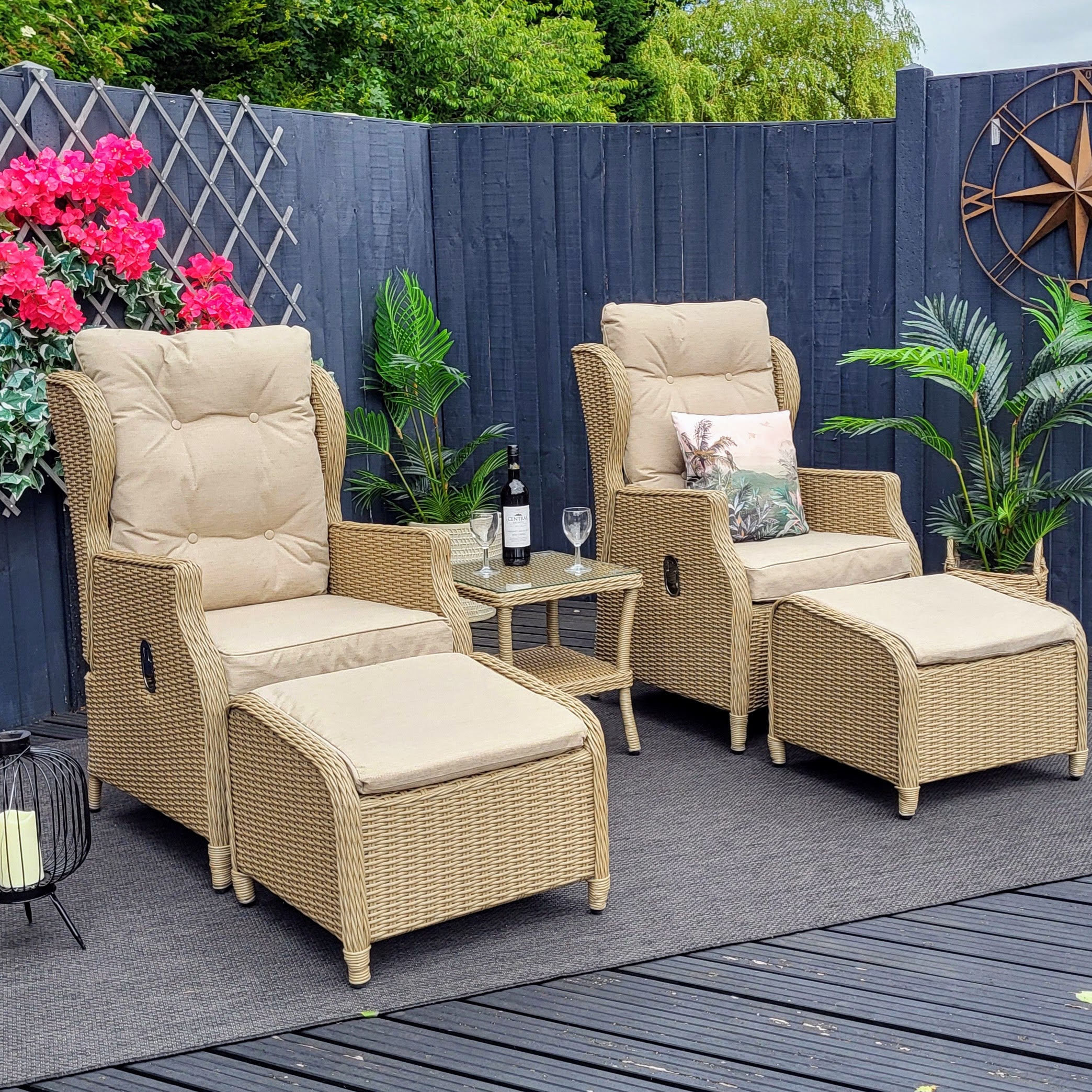 Rattan Sun Loungers Day Beds