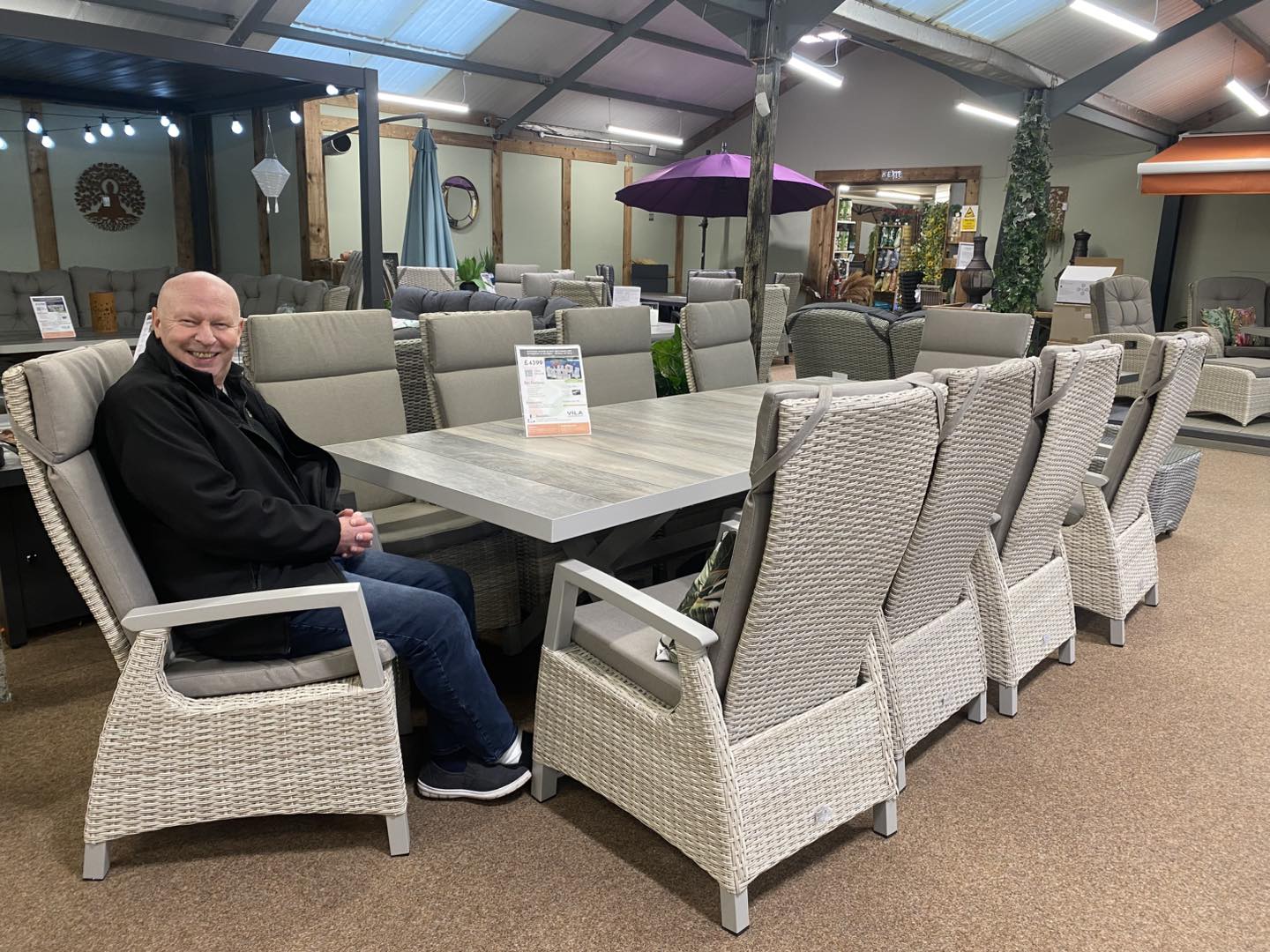 Duxburys Garden Furniture Showroom - Worth The Travel!