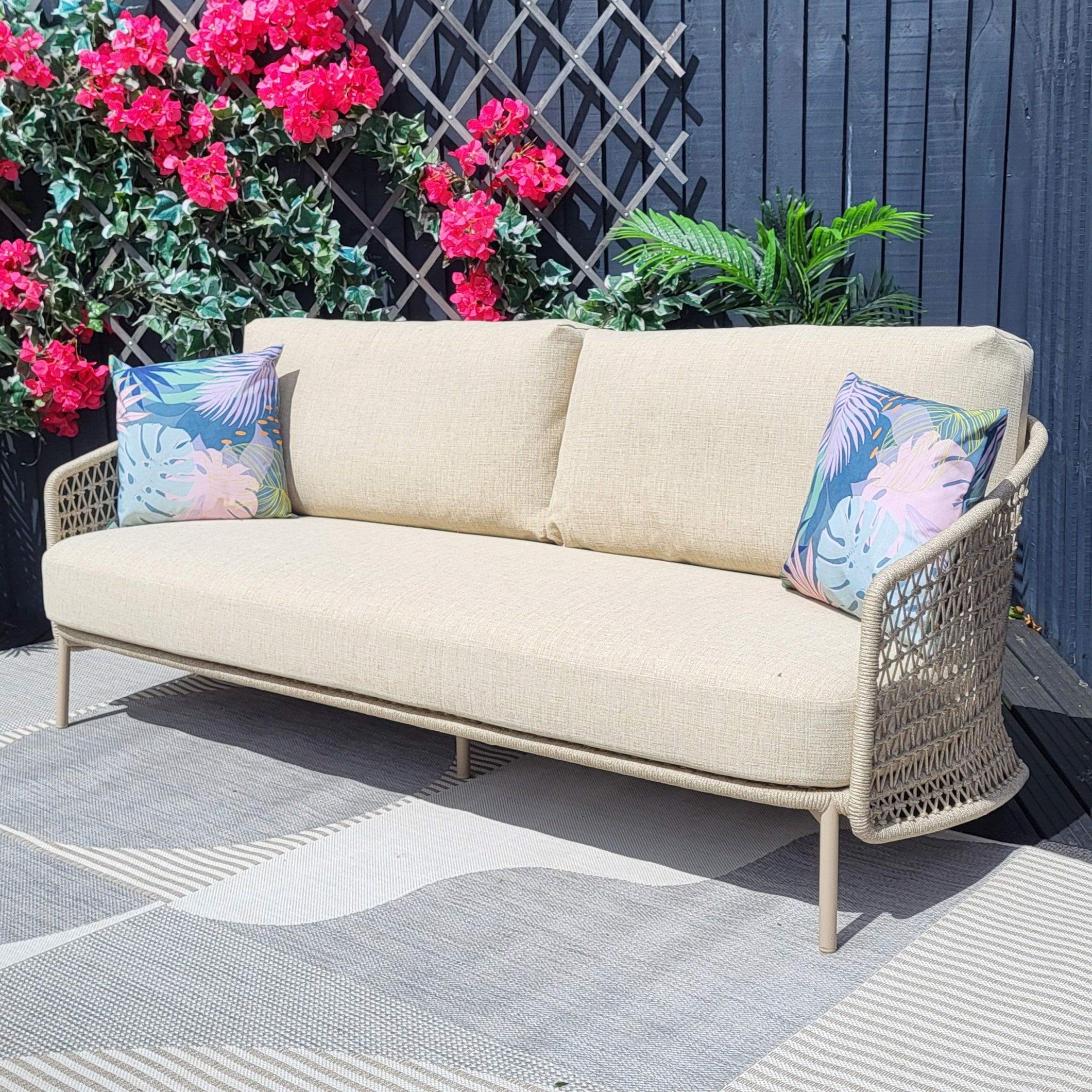 Puccini Outdoor Lounge Set by 4 Seasons Outdoor