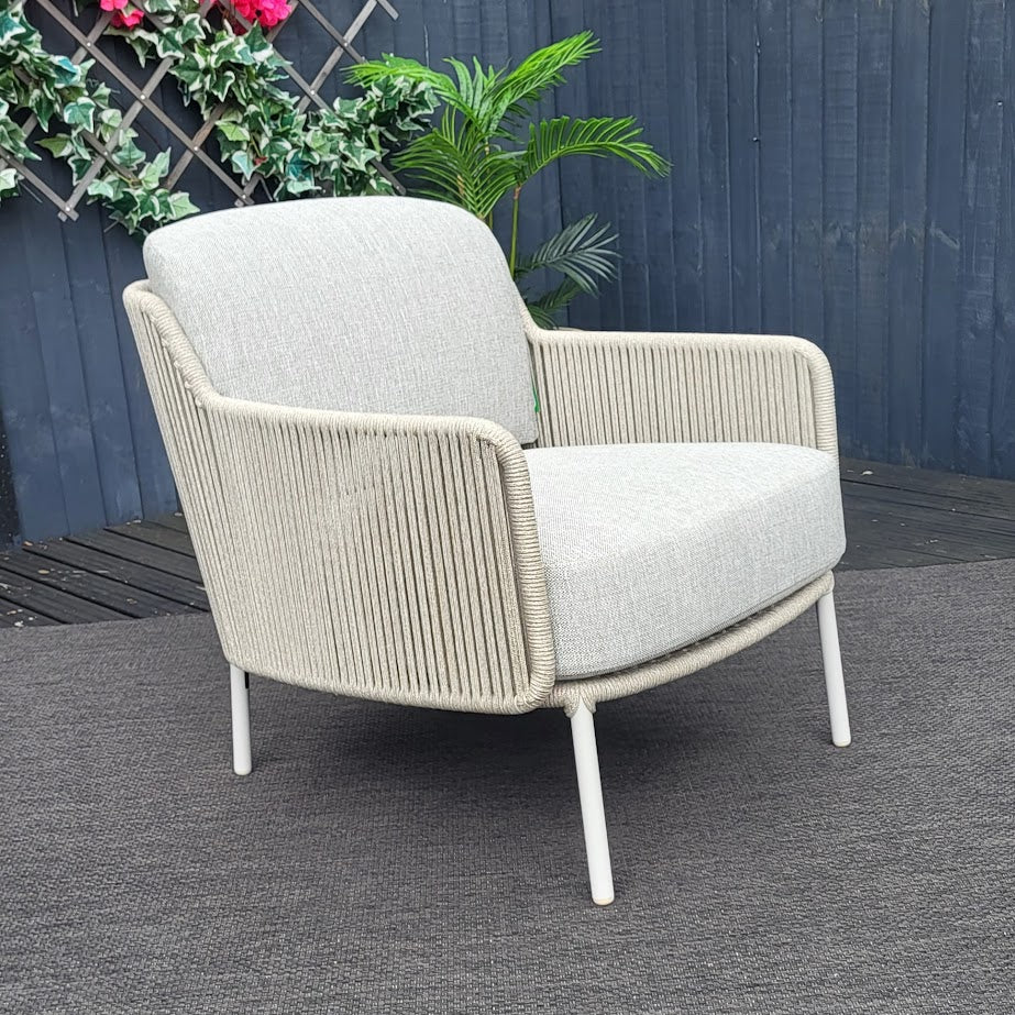 Bernini Lounge Chair | 4 Seasons Outdoor