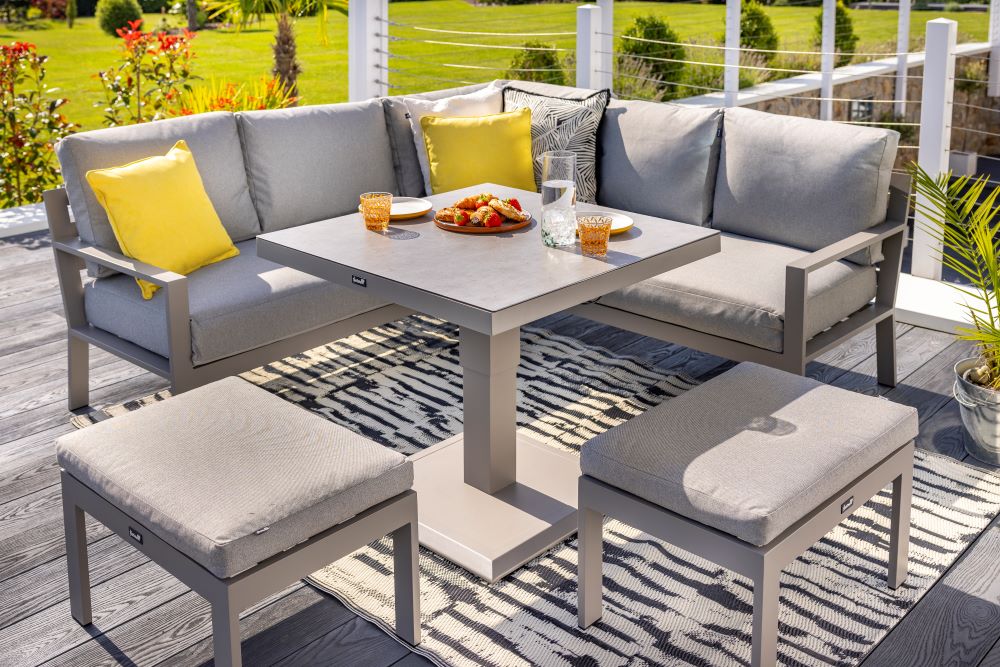 Outdoor Square Casual Corner Set with Adjustable Table & Benches - Rio By Hartman