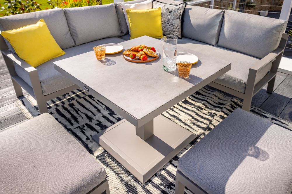 Outdoor Square Casual Corner Set with Adjustable Table & Benches - Rio By Hartman